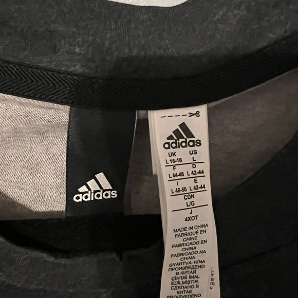 Women’s Adidas Size Large Marbled Athletic Tee - Picture 2 of 2